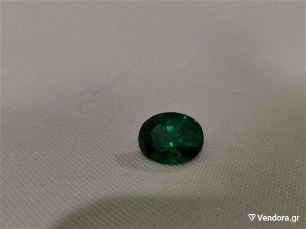  technito prasino diamanti emeraldio