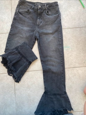 Zara jeans almost like new, size M 38 10, black and grey