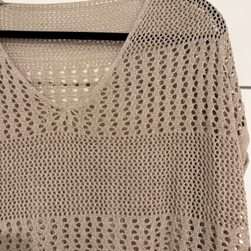 Beach cover up like new, one size, beige