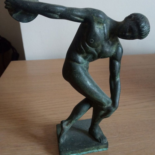 THE DISCUS THROWER OF MYRON***STORAGE ASSEMBLY