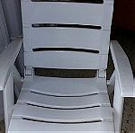  Πλαστικές καρέκλες κηπου-μπαλκονιου