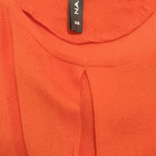 Naf Naf dress made of viscose with 3/4 sleeves like new, black and orange