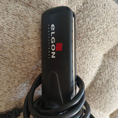 Elgon Professional hair straightener used