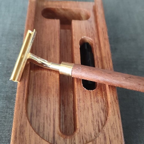Vintage shaving set 90s with wooden case and Solingen shavette