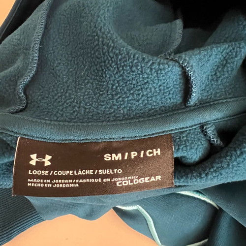 Under Armour women's sports set like new, size S/M