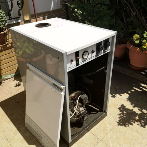 Oil Boiler 30 kW with Giersch Burner, 1000L Tank and Heating Oil