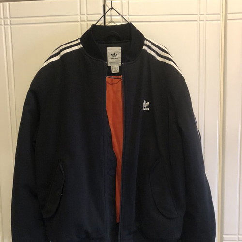 Adidas jacket like new, size M, black and white