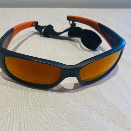 Quechua Kids Sunglasses with Mirrored Lens and Strap like new