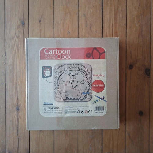 Wooden cartoon wall clock new, customizable colors