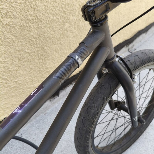 BMX Subrosa 20" used, black matte finish, ready for tricks