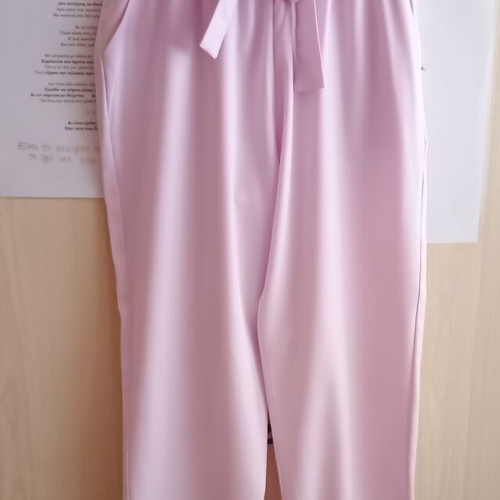 Pants like new, size M, purple with elastic waist and belt