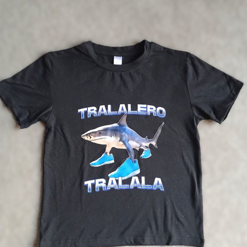 Children's T-shirt TRALALERO TRALALA like new, black, size 7-8Y