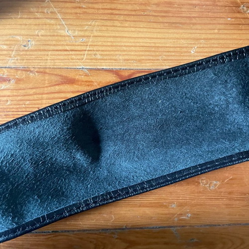 Belt like new, length 103 cm