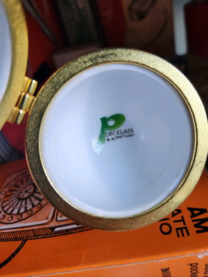 Porcelain egg new