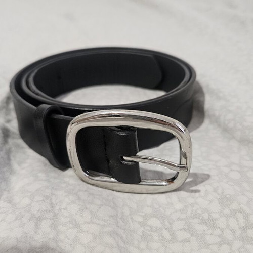 Black belt with silver buckle, H&M
