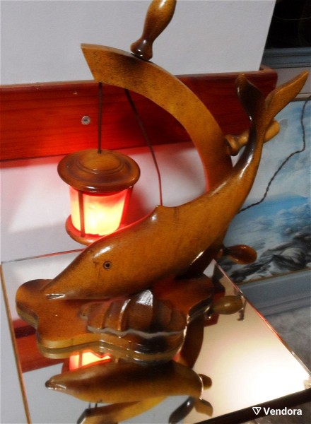  vintage xilino diakosmitiko psari fotistiko lampa