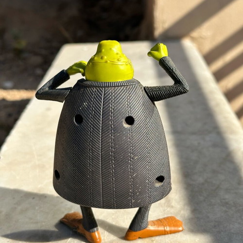 Le Frog collectible figure used from Flushed Away movie Mattel 2006