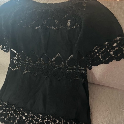 Beach dress one size like new, black and grey