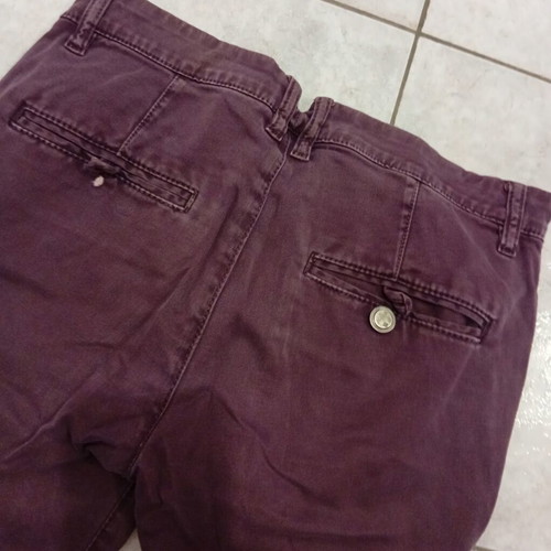 Pants No 28 like new, waist 37 cm, missing back pocket button