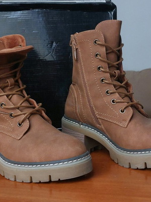 Parex brown boots like new, size 38