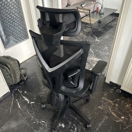 Anda Seat X-AIR PRO chair like new