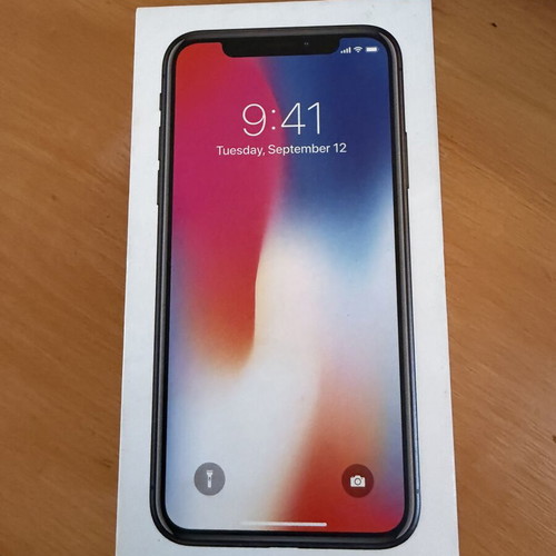 Apple iPhone X 64GB like new, black, graffiti