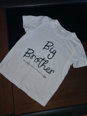 Big Brother T-shirt like new, white, size 5-6