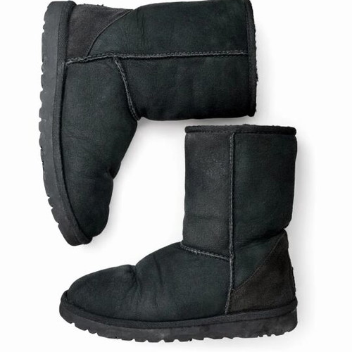 Ugg Australia black boots used, size 36-38 with box