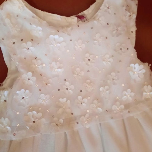 Dress for 2-year-old girl new, white with embroidered flowers
