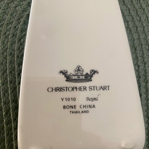 Christopher Stuart porcelain serving spatula like new