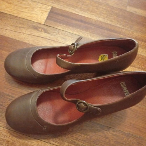Camper pumps like new, brown, size 39.5