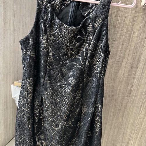 Dress pack in excellent condition, size Small - Medium