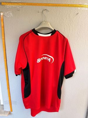 Vintage Sporta sports jersey used, red with number 4
