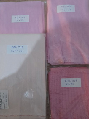 Ύφασμα Aida για κέντημα 14ct, 11ct και 9ct σε ροζ χρώμα σαν καινούργιο