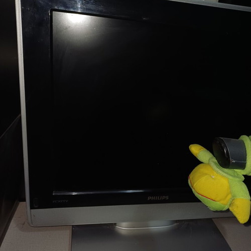 Philips TV used, suitable for game room with SCART, HDMI, USB