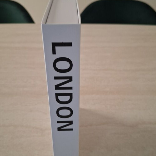 Κουτί αποθήκευσης London σε σχήμα βιβλίου σαν καινούργιο