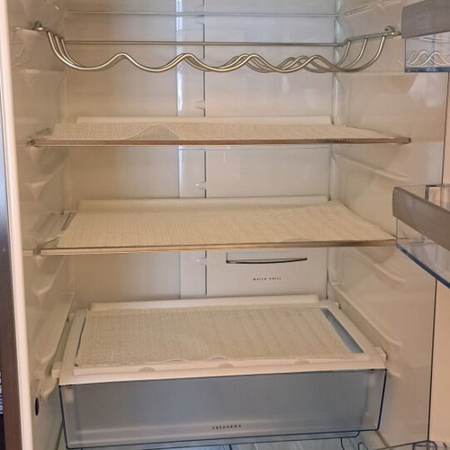 AEG Santo S83600CMM0 ProFresh Plus refrigerator like new