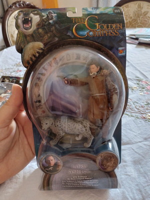 The Golden Compass Lord Asriel figure sealed, new