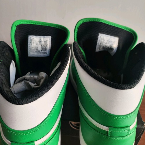 Jordan Lucky Green boots new size 47, white and green