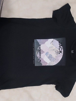 Детска блуза Jack and Jones no 10/140, като нова