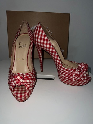 Παπούτσια Christian Louboutin μεταχειρισμένα, κόκκινο καρό ύφασμα, νούμερο 38,5, τακούνι 14cm