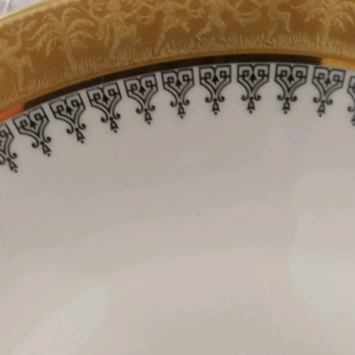 Bavaria porcelain plates new, set of 6 with gold design