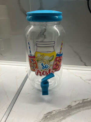 Drink Dispenser with Tap 4 Liters New, Ideal for Parties
