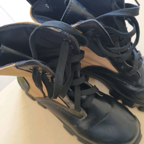 Lightweight two-tone boots used, size 38