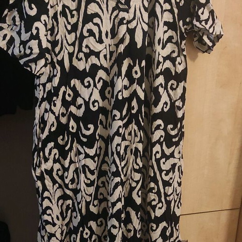 Black and white dress New Collection like new