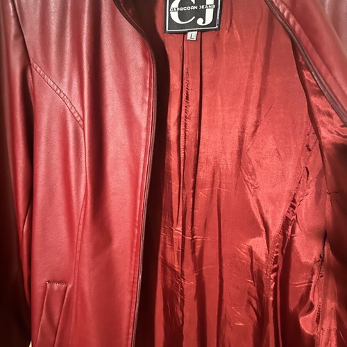Women's burgundy coat CJ Capricorn Jeans like new, size Large
