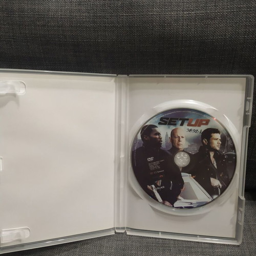 Setup DVD used, adventure genre, with subtitles