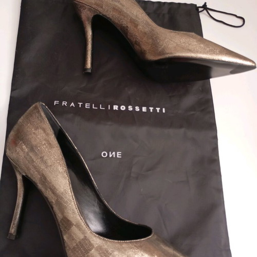 Fratelli Rossetti pumps used, size 38.5