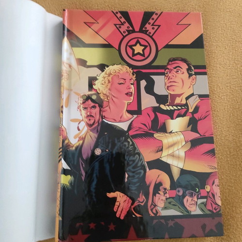 Starman Omnibus volumes 1-6 like new, deluxe hardcover edition