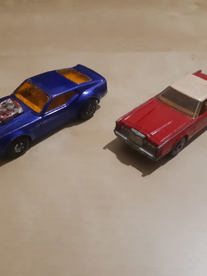 Matchbox/Lesney Mustang Piston Popper 1973 και Lincoln Continental 1979 παιχνίδια αυτοκίνητα